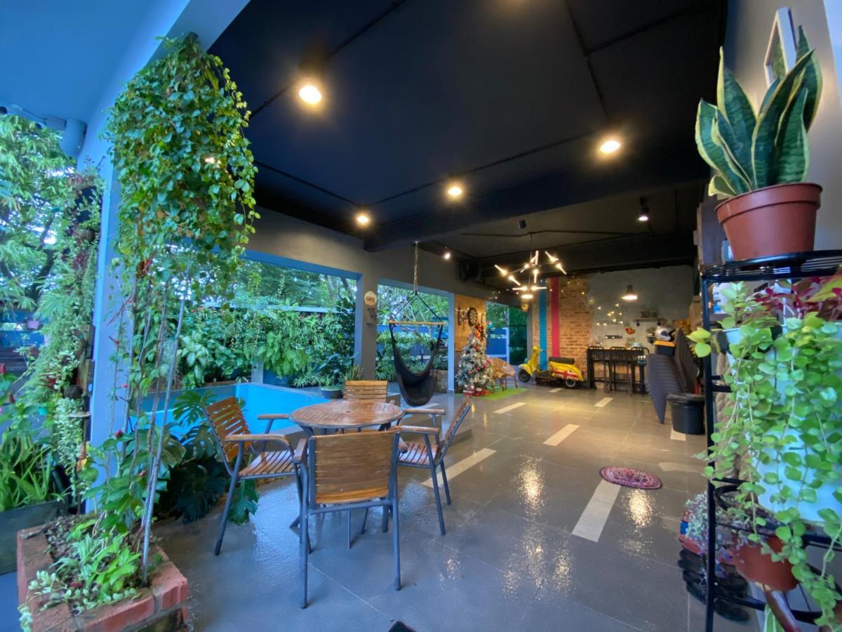 Oneriimba Private Pool & Garden Residence Джохор Бахру Екстериор снимка