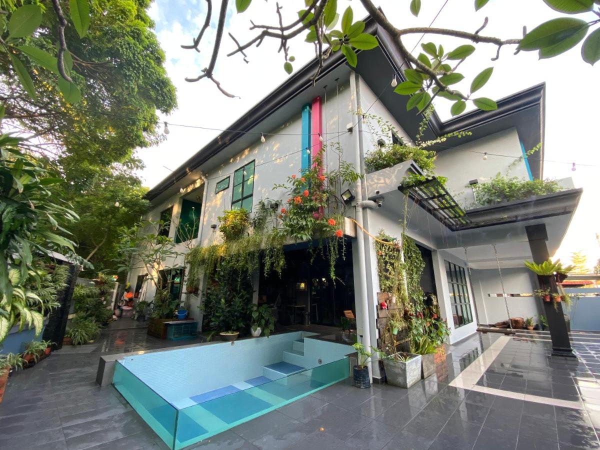 Oneriimba Private Pool & Garden Residence Джохор Бахру Екстериор снимка